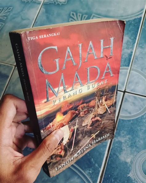 Original Gajah Mada Perang Bubat Langit Kresna Hariadi, Buku & Alat ...