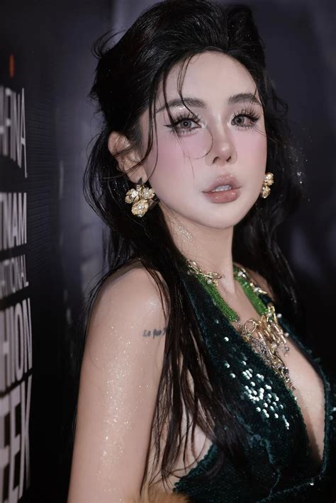 TINA LÊ MAKE UP - TINA LÊ MAKE UP added a new photo.