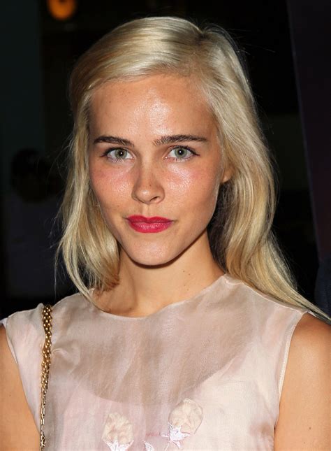 Isabel Lucas