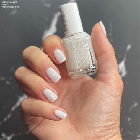 essie marshmallow Swatches
