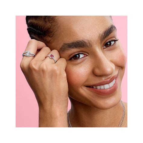 💖 Customers around the world are unboxing their dream bags — now it’s