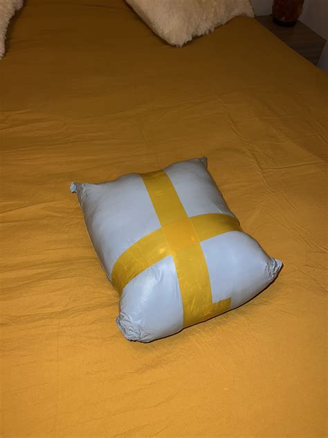 Big titty goth ★ (@Mekellek) / Twitter