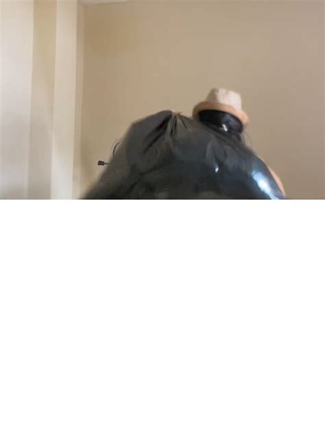 MODELO: soycurvilinea | C🍑RAZONES MUY GRANDES (@concorazonesmuygrandes)