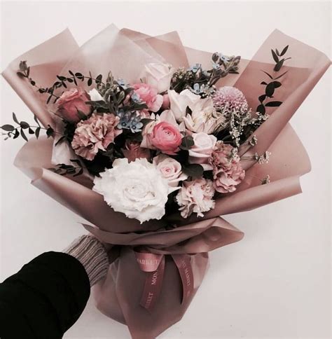 IneffableArt | Flower bouquet diy, Luxury flowers, Flowers bouquet