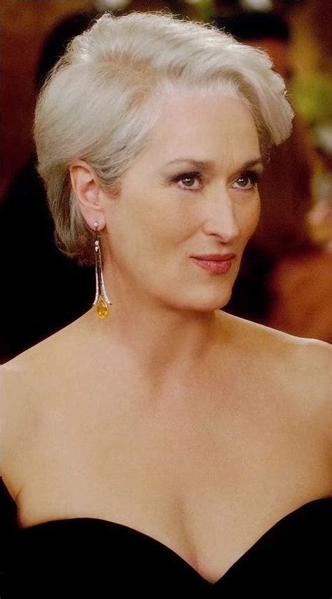 Meryl Streep as Miranda Priestly - Production Still | Short hair styles ...