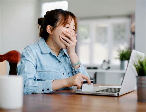 Lack of sleep makes people more selfish and less generous - Earth.com