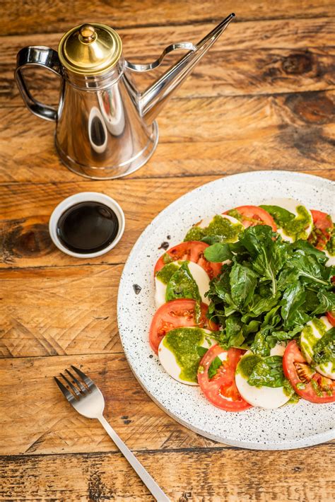 New middle eastern style restaurant, Zarqa, launches at Selina Brighton