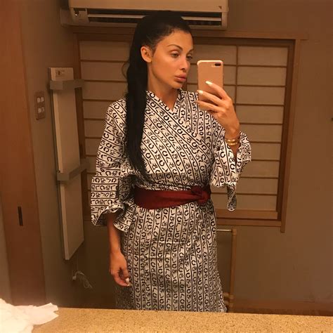 ALETTAOCEANXXX on Twitter: "In a hot spring in Japan…