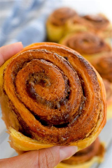 Шведские булочки с корицей (Kanelbullar) - СделаемВкусно.ру