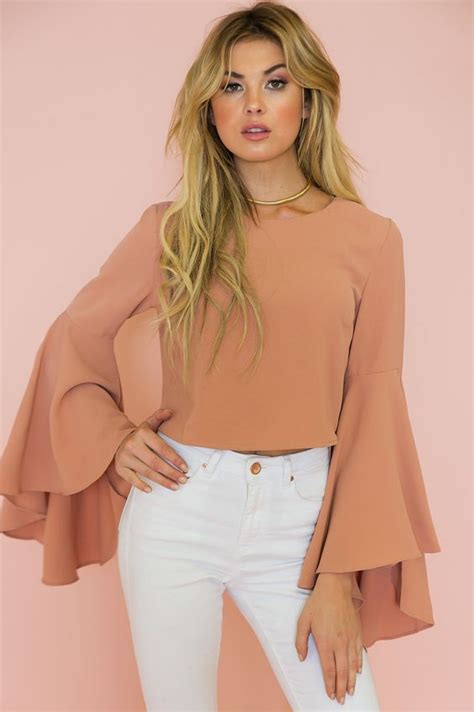 35 Ways to Wear Bell Sleeves - Trending Bell Sleeves Ideas - Her Style Code