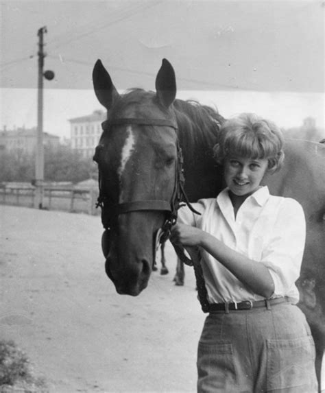 Московская красавица: Елена Щапова де Карли - Москвич Mag