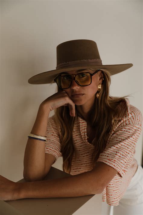 LOUISA – Hât(e) You