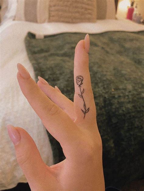 feminine tattoo ideas   small    pretty