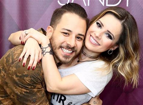 Qual A Idade De Sandy E Júnior - Sandy E Junior São Irmãos Ou Primos - RETOEDU