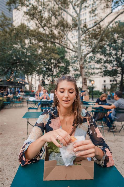 10 Iconic Things You Cannot Miss in NYC - Dana Berez | New york travel