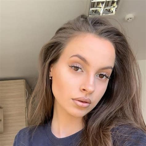 Melania (@maria.melania) on Threads