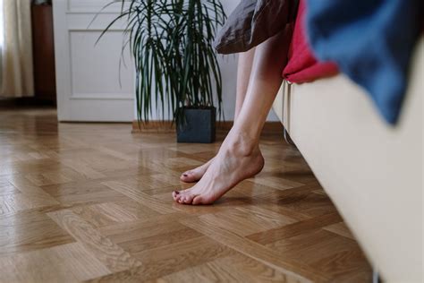 cara menghilangkan cantengan di kaki