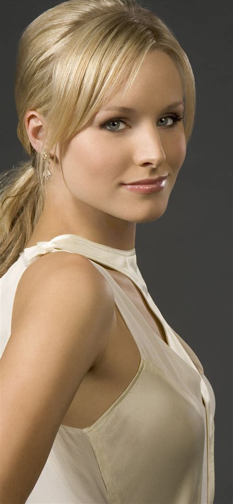 Kristen Bell Wallpaper