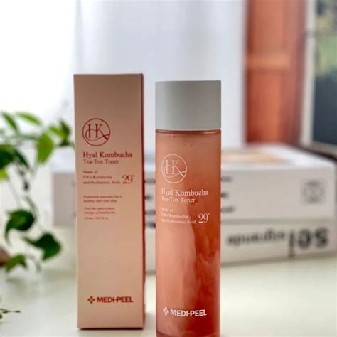 Medi-Peel Hyal Kombucha Tea-Tox Toner-Тонер с комбучей и гиалуроновой ...