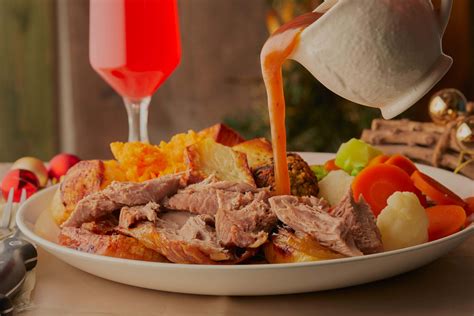 Perfect your Christmas gravy – top tips from expert chefs | The Independent