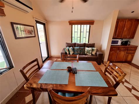 Pequeno Casita – Costa Rica Sunshine Rentals and Management