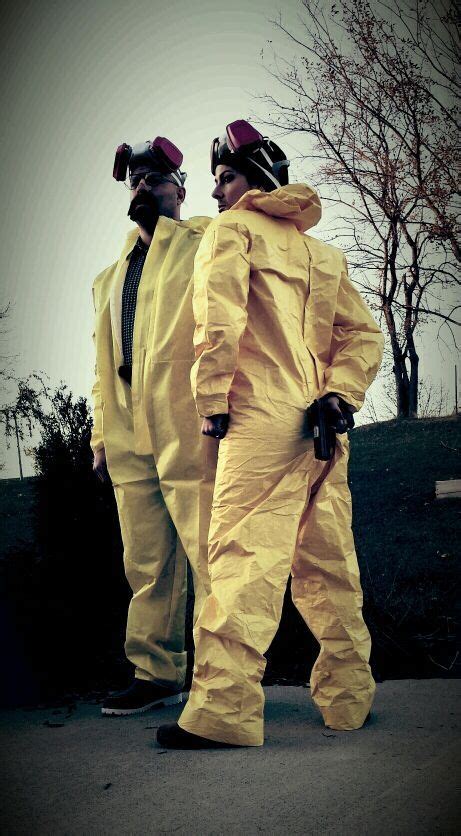 Breaking Bad couple's costume | Bad couples, Breaking bad, Couples costumes