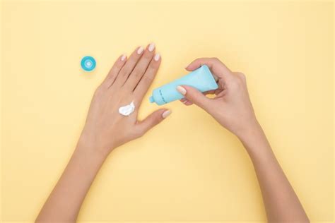 Miconazole vs. Tioconazole - Unveiling the Differences - All The ...
