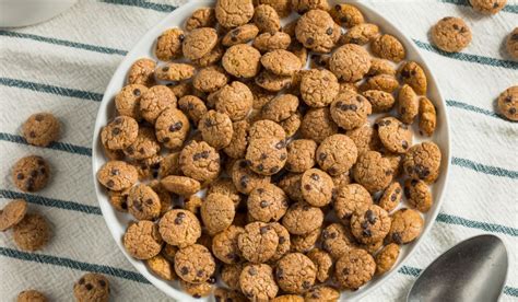 crunchy facts  cookie crisp nutrition ohmyfacts