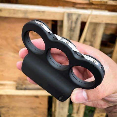 triple sting ring  stun gun boxkatana