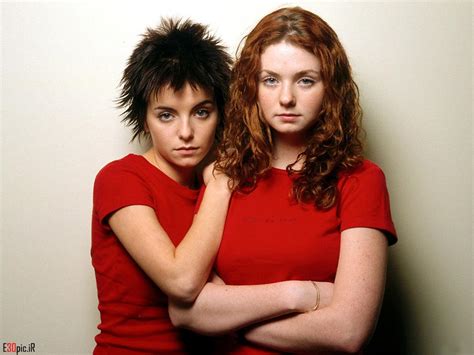 The hottest celebrity news: tatu Wallpaper