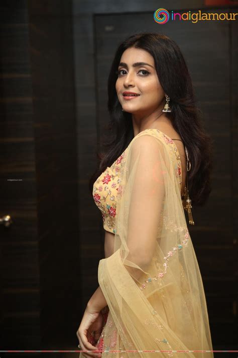Avantika Mishra Actress HD photos,images,pics and stills-indiglamour