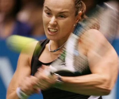 Tennis - Martina Hingis unlikely to play in 2014 on the WTA Tour