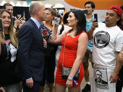 Laura Loomer Handcuffs Herself To Twitter's Chelsea Office | Chelsea ...
