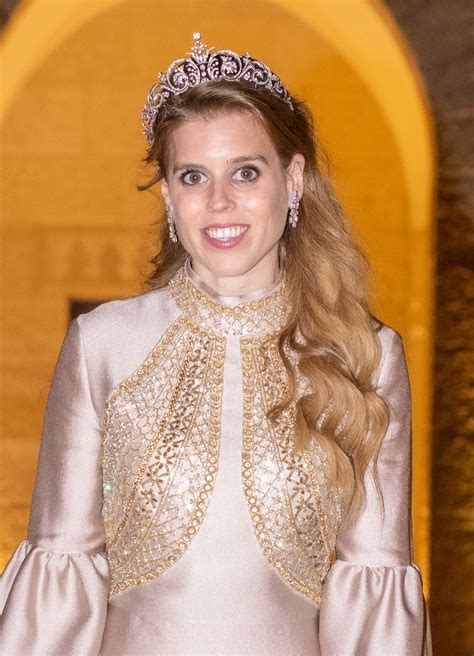 Princess beatrice wedding tiara 60 photos - Astyledwedding.com