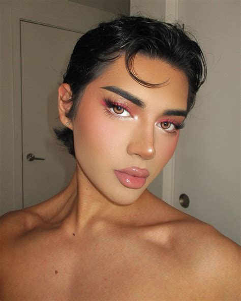 Angel Reynoso | ⋆｡° 🌃ִ ࣪ ˖° | Instagram