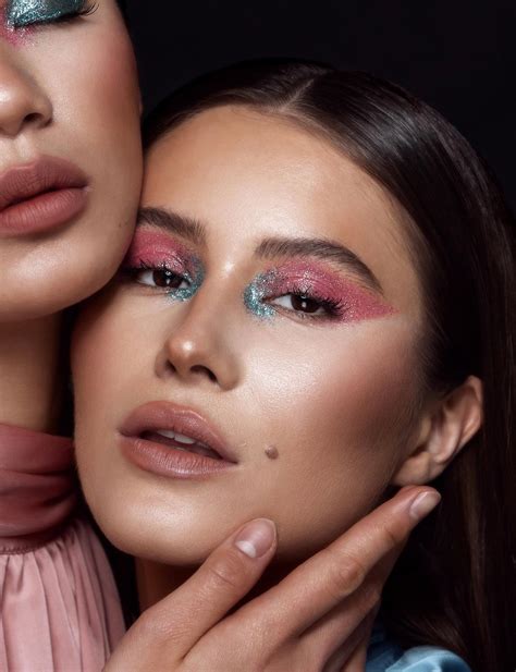 LookBook 102 - December 2023 by Modellenland Magazine - Issuu