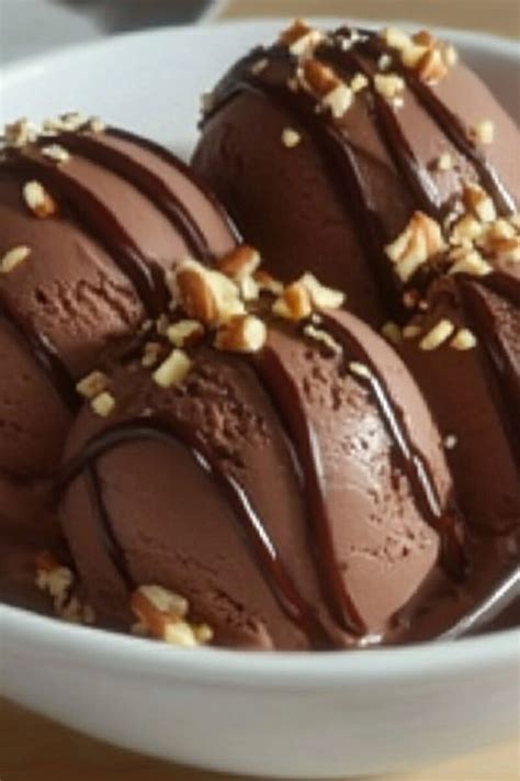 Low-Calorie Chocolate Cheesecake Ice Cream Recipe