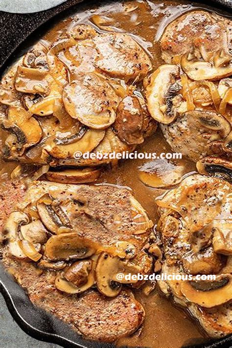 Easy smothered pork chops with mushroom gravy pork chops with onion ...