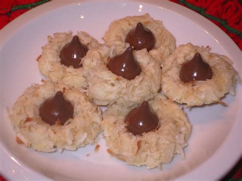 Macaroon Kiss Cookies Recipe - Food.com