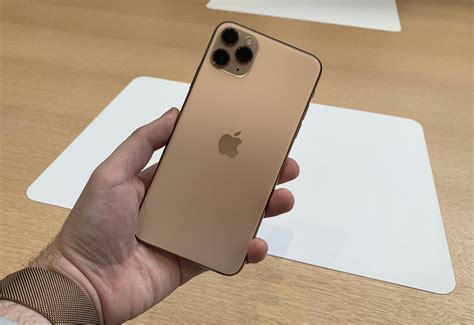 Iphone 11 Gold - Homecare24
