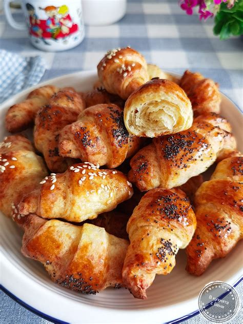 Солени малки кифлички – В кухнята с Бени