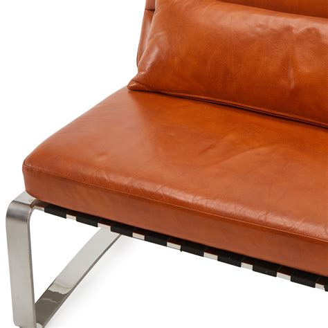 tan chair 2