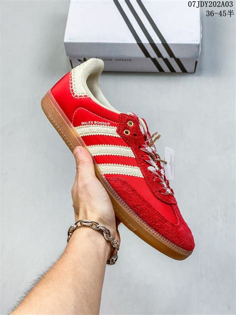 Кроссовки adidas Samba - купить с доставкой по выгодным ценам в ...