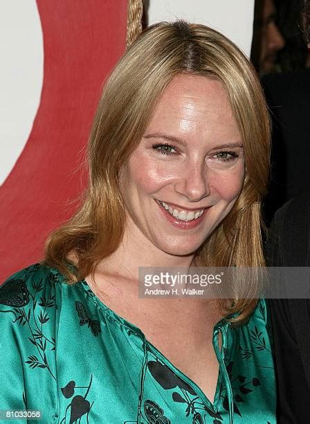 Amy Ryan May Photos and Premium High Res Pictures - Getty Images