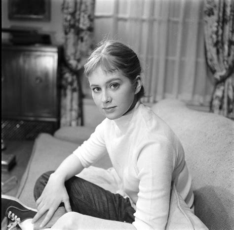 Nancy Malone : r/ClassicScreenBeauties