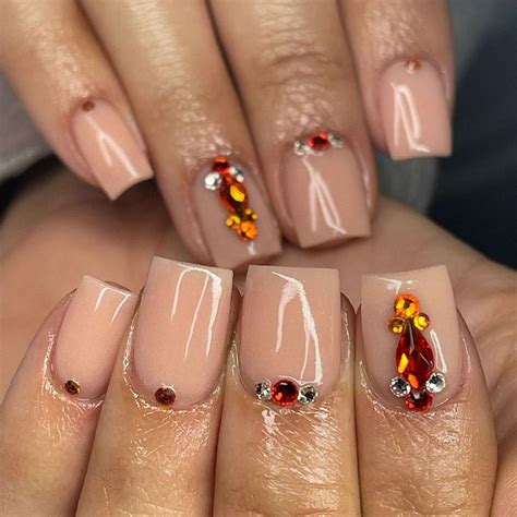 21 Nail Ideas for September You'll Want to Flaunt Into Fall