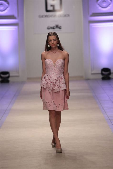 Skopje Fashion Week - 06.04.2013 | Fashion week, Formal dresses, Fashion