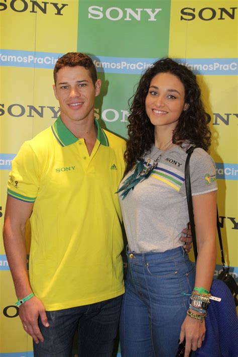 Foto: Débora Nascimento e José Loreto começaram a namorar nos