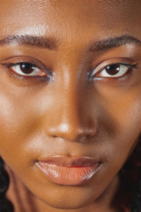 top    brow tools  bunni