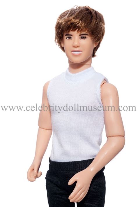 Justin Bieber (singing) - Celebrity Doll Museum
